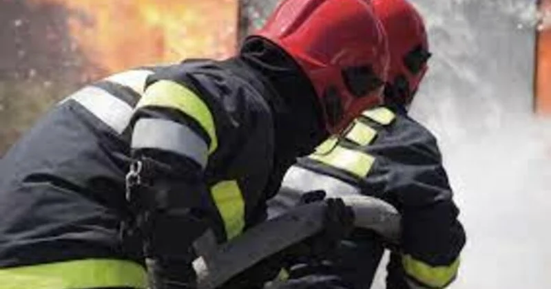 Şirvanda beşmərtəbəli yaşayış binasında yanğın oldu