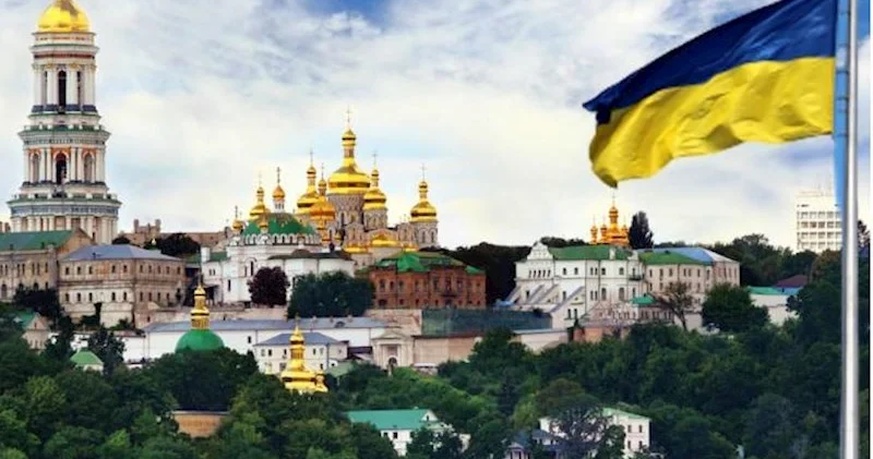 Ukraynada korrupsiya qalmaqalı sülh danışıqlarını poza bilər