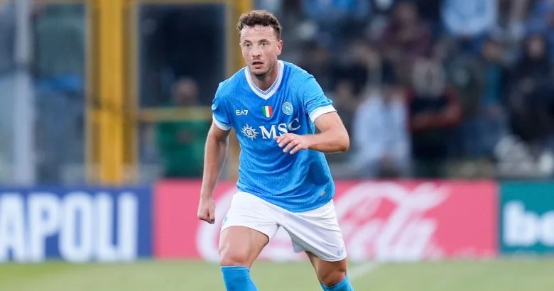 Türkiyə nəhəngləri “Napoli”nin müdafiəçisini istəyir İdmanXəbər