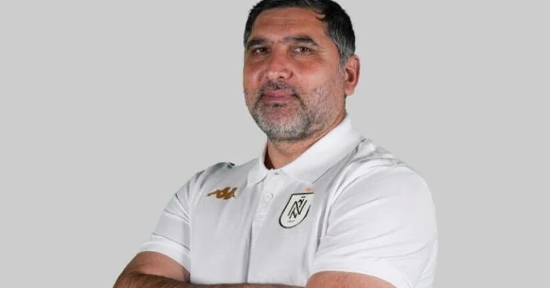 Neftçi nin məşqçisi: Harada Neftçi adı varsa, orada...