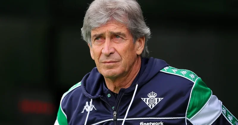 İspaniya klubu baş məşqçisi ilə müqavilənin müddətini uzadıb