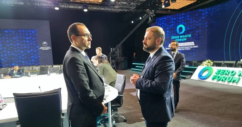 Məcnun Məmmədov İstanbulda Gevorq Papoyanla görüşdü