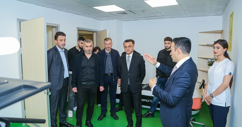 Qurban Qurbanov və “Qarabağ” komandası innovativ bərpa mərkəzində FOTO