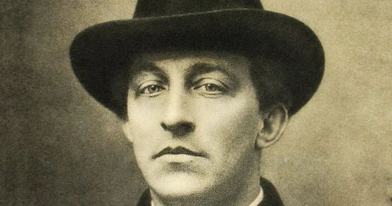 Daha yalvarma mənə qaraçı nəğməsitək Aleksandr Blokun şeirləri