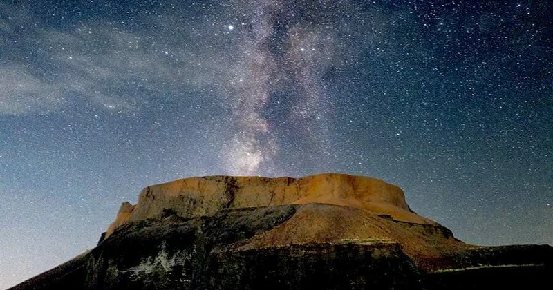 Астрономы допустили существование темной материи из за свечения вокруг Млечного Пути