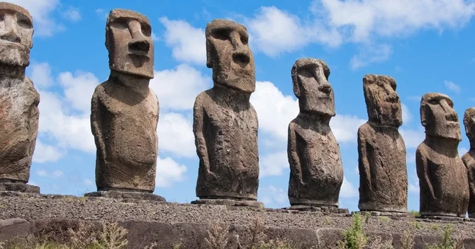 Alimlər daş bütlərin yaradılmasının sirrini açdılar