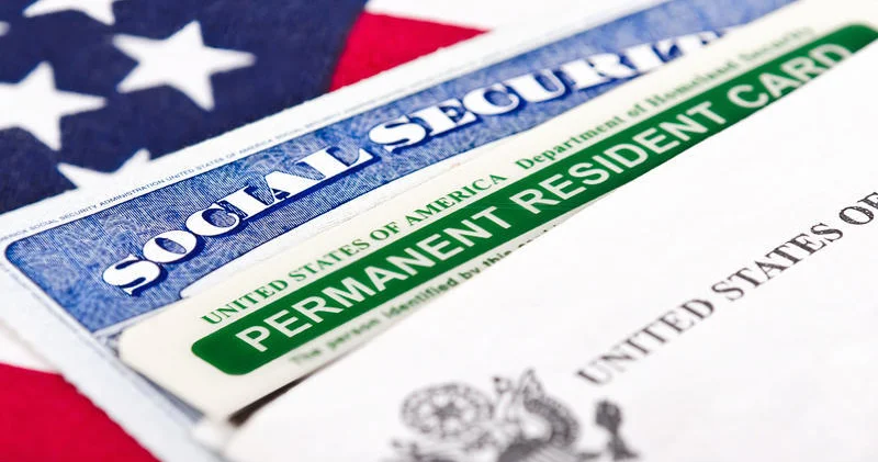 В США пересмотрят грин карты граждан ряда стран
