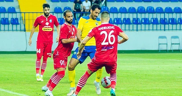 Kəpəz Zirə ni qəbul edir YENİLƏNİR