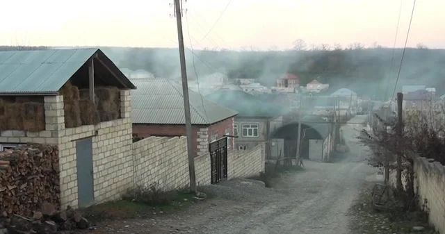 Odun bahadır, camaatın almağa pulu çatmır