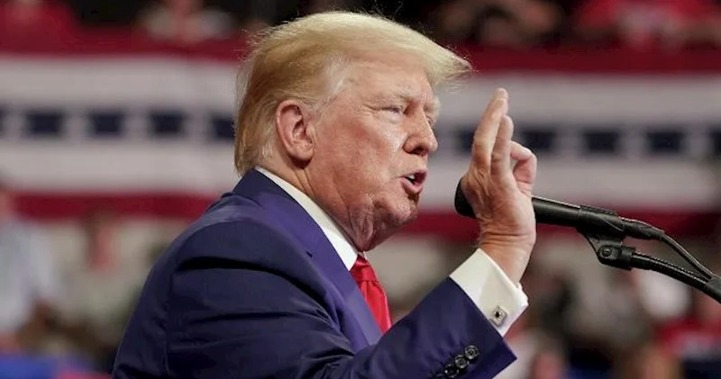 “Bütün üçüncü dünya ölkələrindən immiqrasiyanı əbədi olaraq dayandıracağam” − Tramp