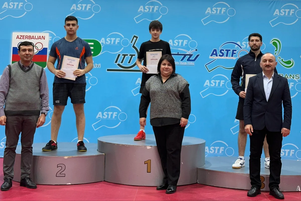 Stolüstü tennis turnirinin qalibləri müəyyənləşib FOTO İdman və Biz