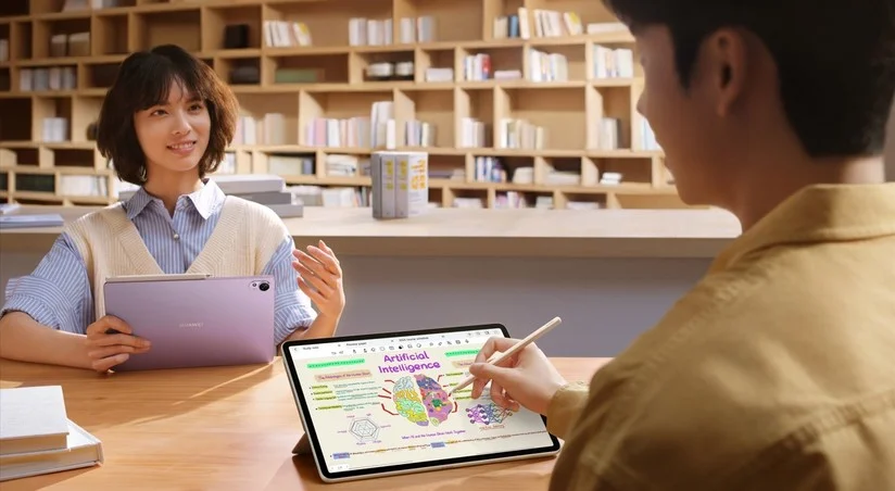 “HUAWEI” planşetləri təhsil, mobil oyunlar, rəsm çəkmək, sənədlərlə işləmək üçün universal seçimdir