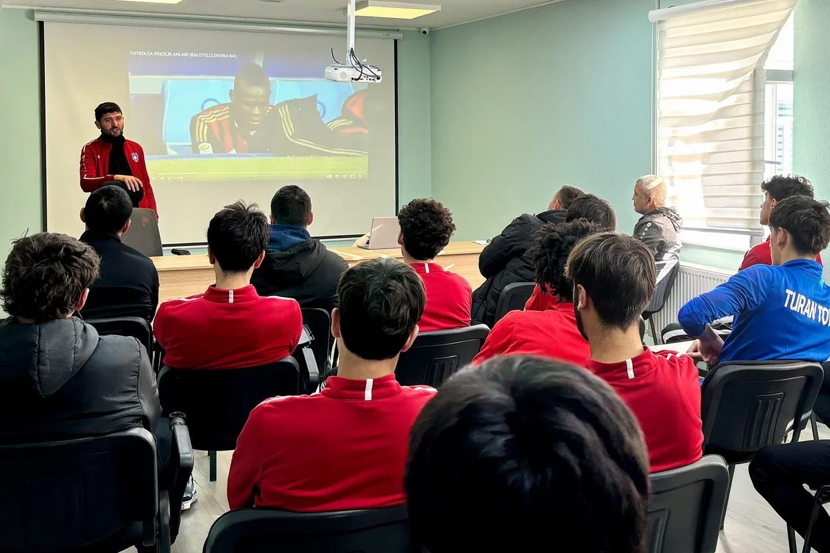 “Turan Tovuz”da irqçiliyə qarşı seminar FOTO İdman və Biz