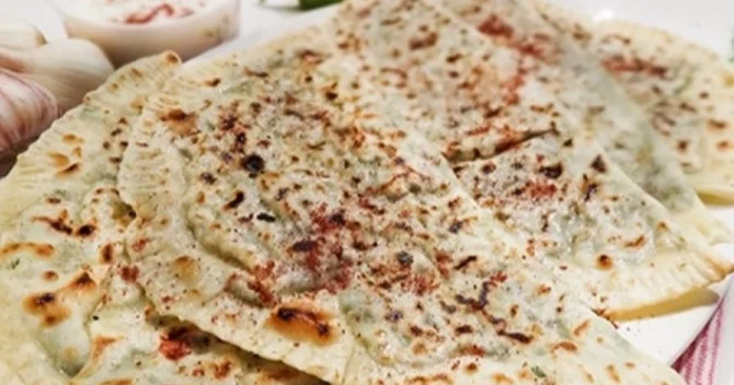 Kafelərdə təklif olunan dəvə qutabı nın tərkibi əslində nədir?