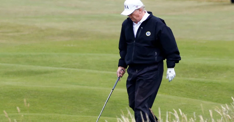 Трамп перед встречей с Зеленским расслабился на поле для гольфа Minval Politika