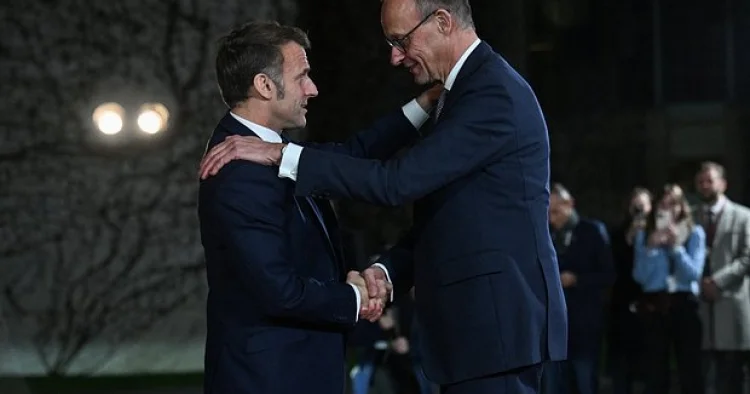 Makron və Merz arasındakı fikir ayrılıqları Putinə görə dərinləşib