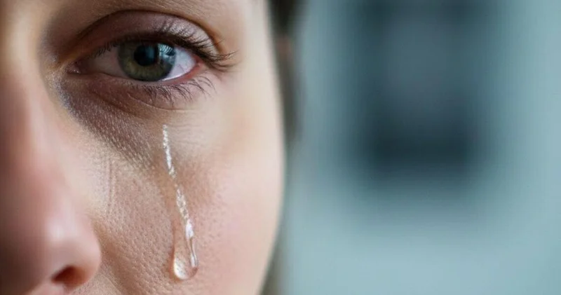 Psixologiya izah etdi: Bəzi insanlar niyə asanlıqla ağlaya bilir?