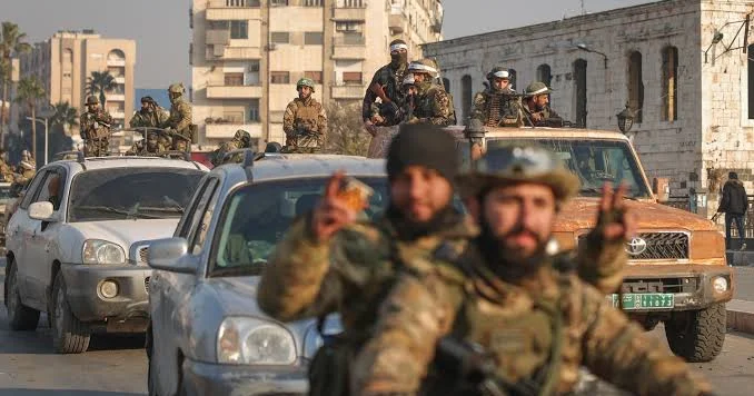 Suriyanın qərbində etirazlar baş verib