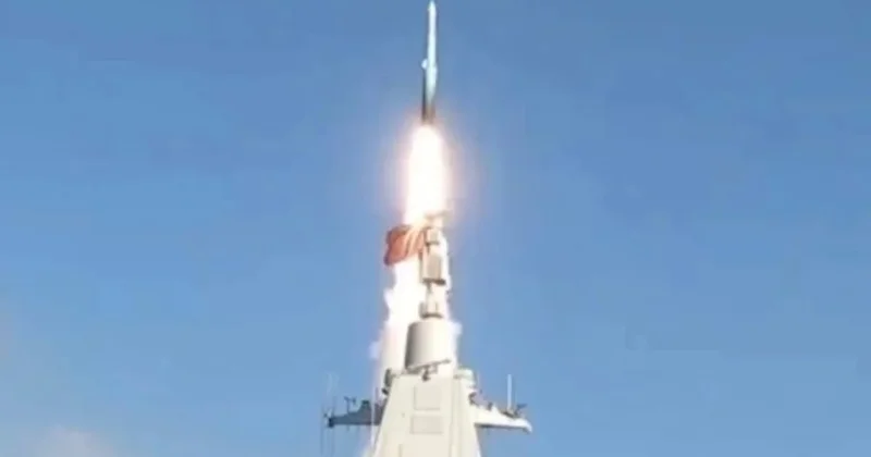 Çində ilk dəfə bu raketin sınaqları nümayiş olundu VİDEO