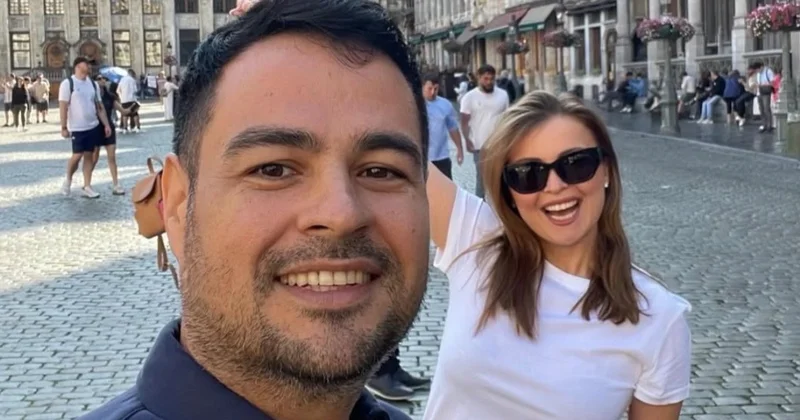 “Səni sevirəm, ad günün mübarək”