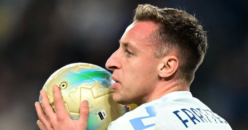 Frattezi “Fənərbağça”nın transfer siyahısına düşüb