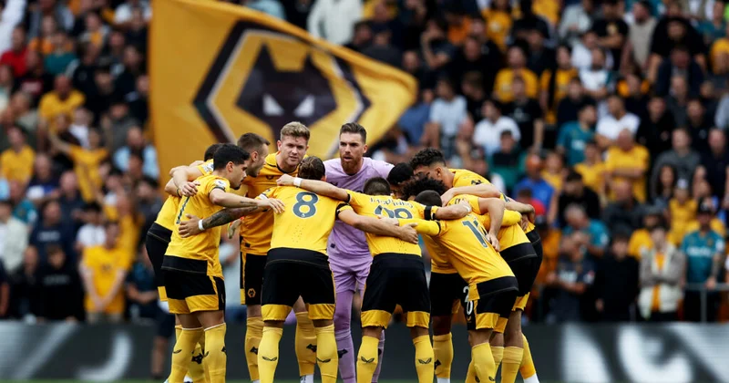 Vulverhempton Premyer Liqa tarixində ən pis başlanğıca imza atdı