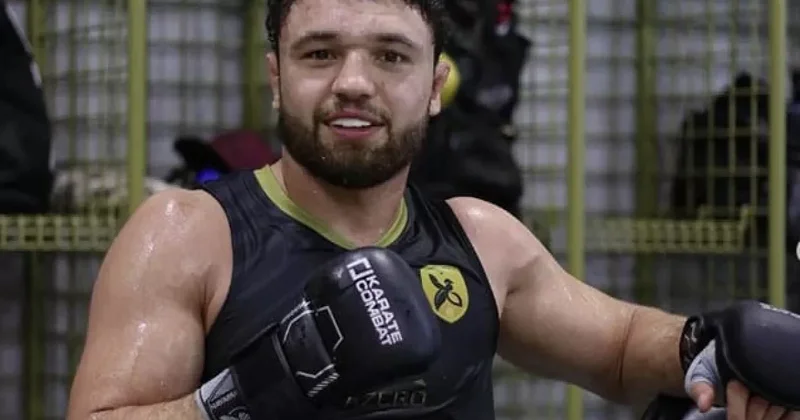 Vüqar Kərəmov növbəti döyüşü üçün Yaponiyaya yola düşüb FOTO