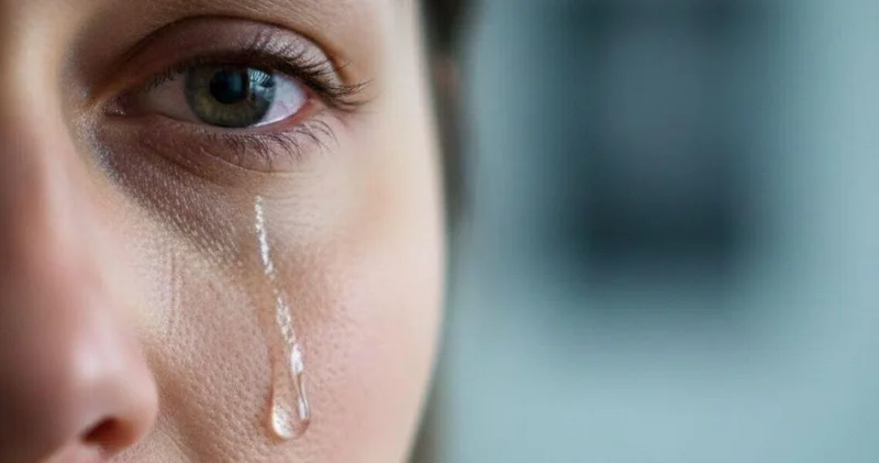 Bəzi insanlar niyə asanlıqla ağlaya bilir?