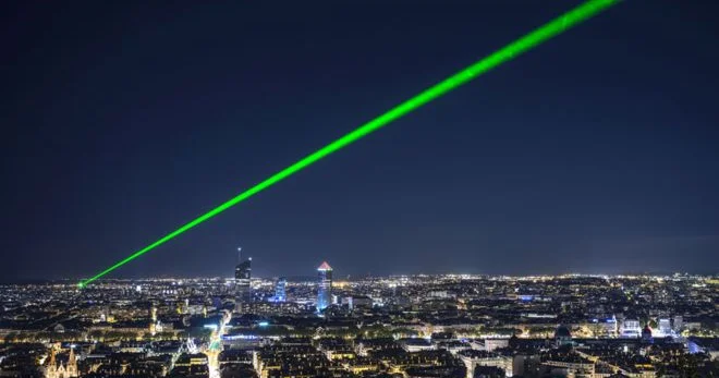 Dəmir Şüa İsrail ordusunun inventarına daxil edildi