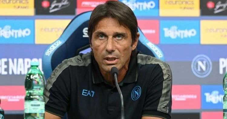 Yuventus , İnter və Milan dan başqa hansısa klub kuboklar qazandıqda, qeyri adi hadisə sayılır Konte