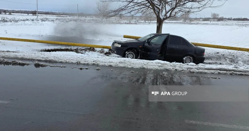 Naxçıvanda minik avtomobilinin qaz xəttinə çırpılıb FOTO