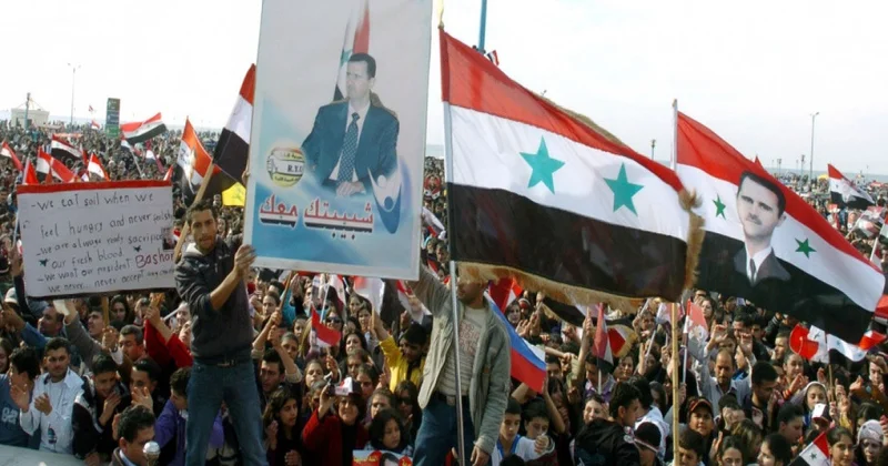 Suriyada etiraz aksiyaları keçirilib, təhlükəsizlik qüvvələrinə hücum ediblər