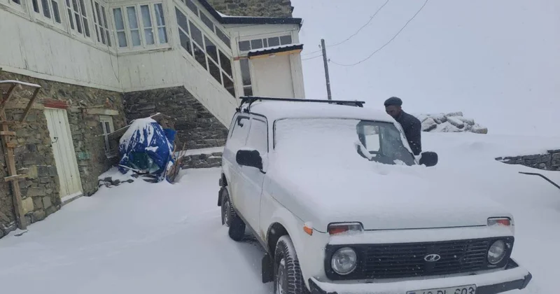 Şimal bölgəsinə yenidən qar yağdı FOTO/VİDEO