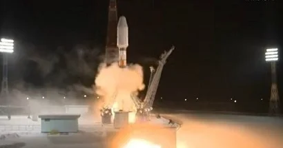 İran ilk dəfə orbitə eyni vaxtda üç yer müşahidə peyki buraxıb