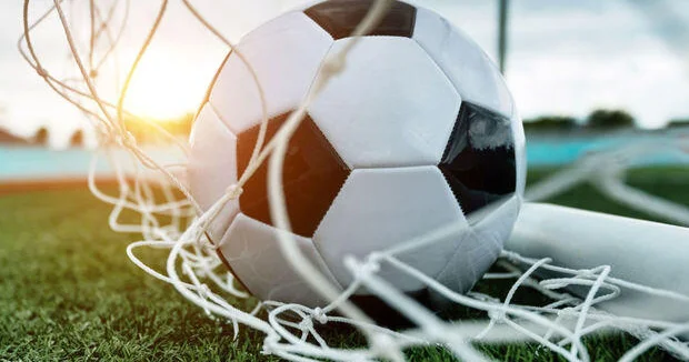 Məşhur futbolçu Moskvada güllələndi FOTO