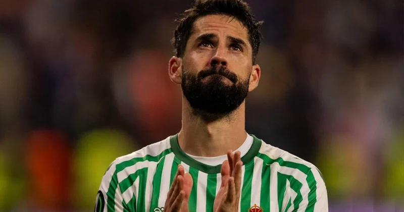 Ulduz futbolçu 1 ay oynamayacaq diz əməliyyatı keçirəcək