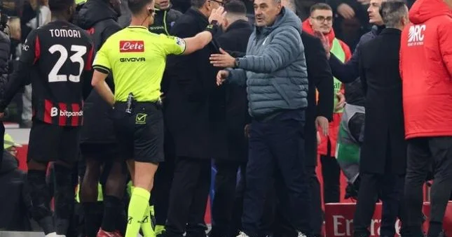 Hakimin verdiyi səhv qərarlar kluba və azarkeşlərə ciddi ziyan vurur