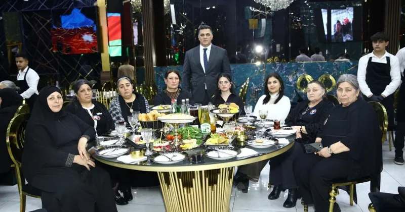 “Birləşdirən dəyərlər Şəhid Ailələri ilə Həmrəylik Günü” adlı tədbir keçirilib