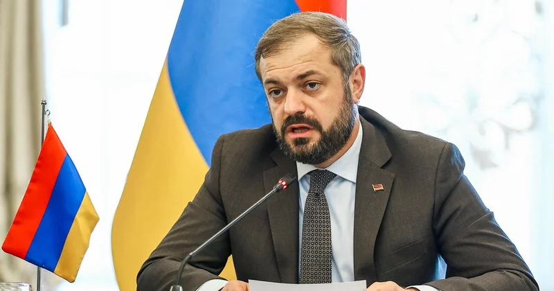 Ermənistanın İqtisadiyyat naziri: Azərbaycana meyvə, tərəvəz və bəzi içki növləri ixrac edə bilərik