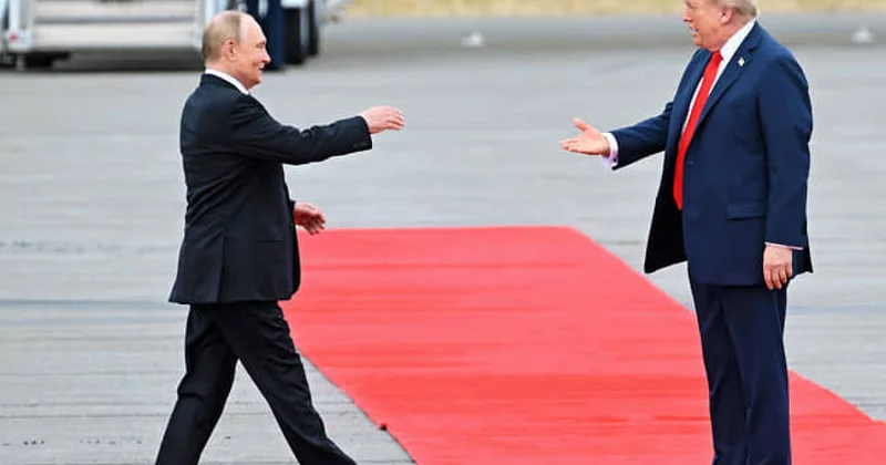 Путин позиции не меняет. А Трамп перед испытанием