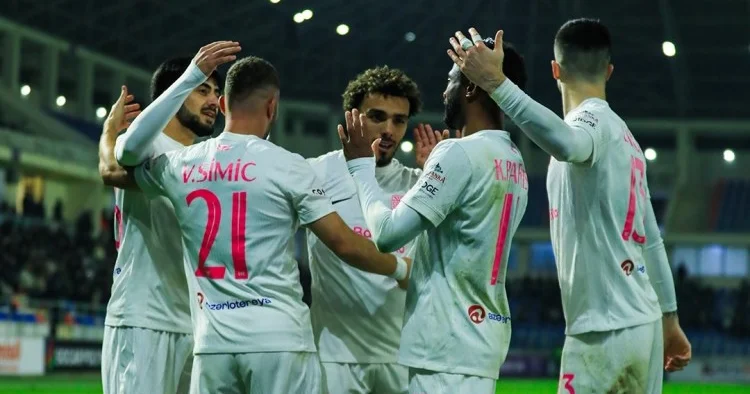 Sabah iki legionerlə vidalaşmağa yaxındır Dambrauskasın planlarına daxil deyillər