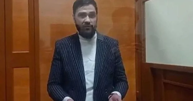 Son dəqiqə: Misir Qasımlı etiraz olaraq özünü doğrayıb, barmağını, qolunu, çiynini qırıblar…