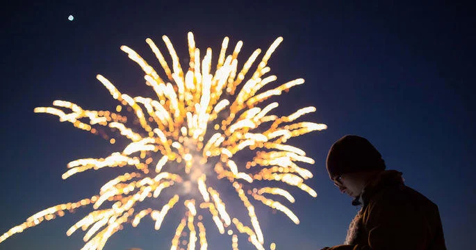 Rus deputat Ukraynadan qorxur: Yeni il atəşfəşanlığı zamanı...