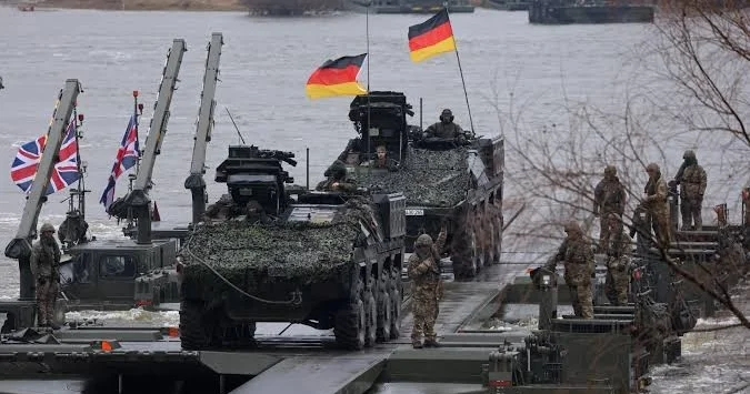 Британия и Германия совместно закупят самоходные артиллерийские системы
