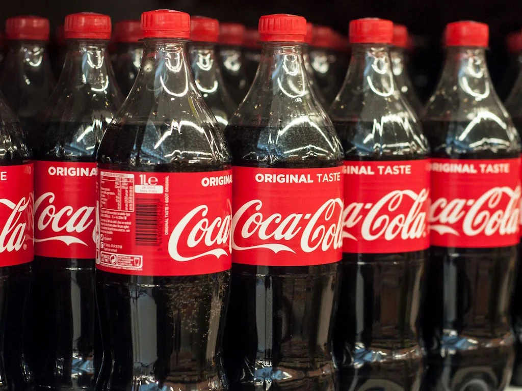 Azerbaijan Coca Cola Bottlers прокомментировал массовый отзыв продукции на европейском рынке