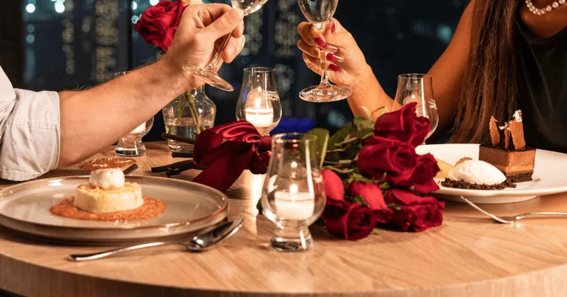 14 Fevral üçün restoran QİYMƏTLƏRİ Toydan baha başa gəlir