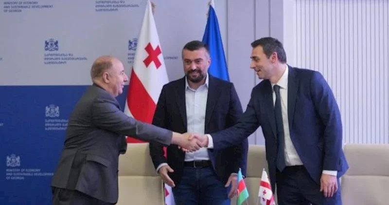 BTQ dəmir yolu xətti ilə bağlı yeni müqavilə imzalandı