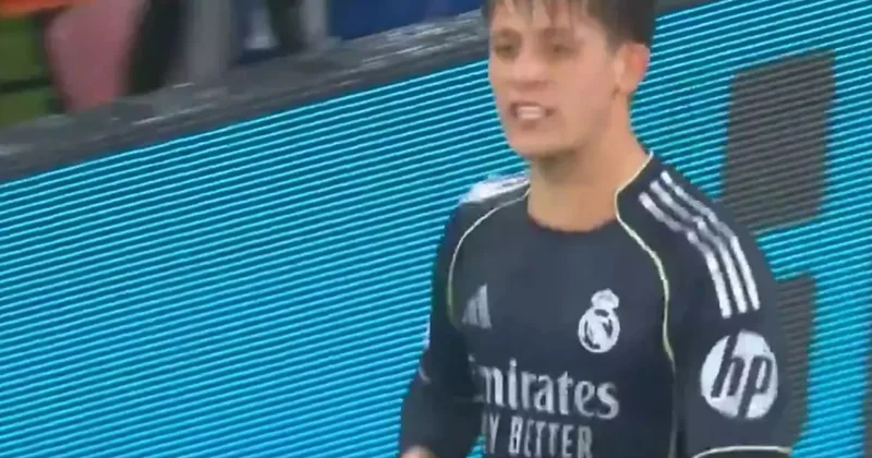 Arda Güler tarixi oyunda “dəliyə döndü”: “Niyə hər zaman mən çıxıram” VİDEO