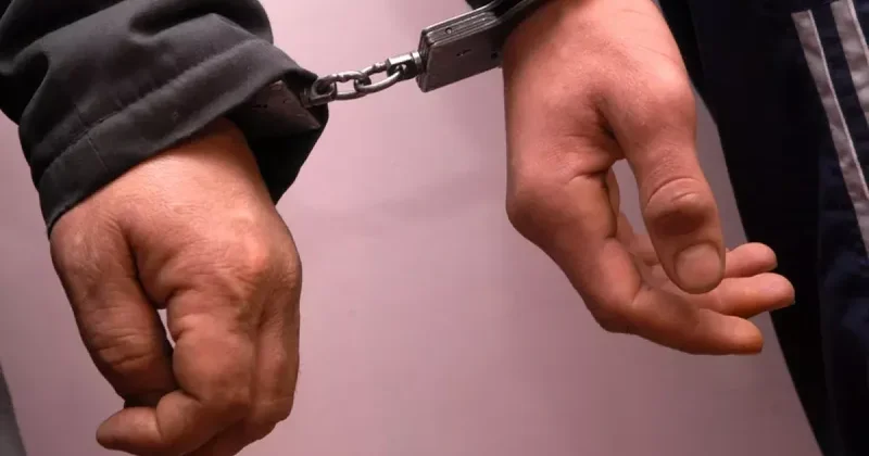 Оружие, запугивание, насилие: в Казахстане задержана группа лиц за самоуправство Видео