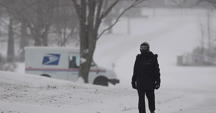 Снежный апокалипсис в США: 73 погибших и 300 тысяч домов без электричества